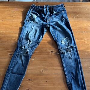 American Eagle Outfitters Super Stretch Jegging Distressed Blu Jean Women Size 4